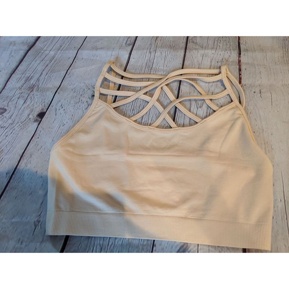 New Zenana SEAMLESS TRIPLE CRISS-CROSS BRALETTE - Picture 4 of 5